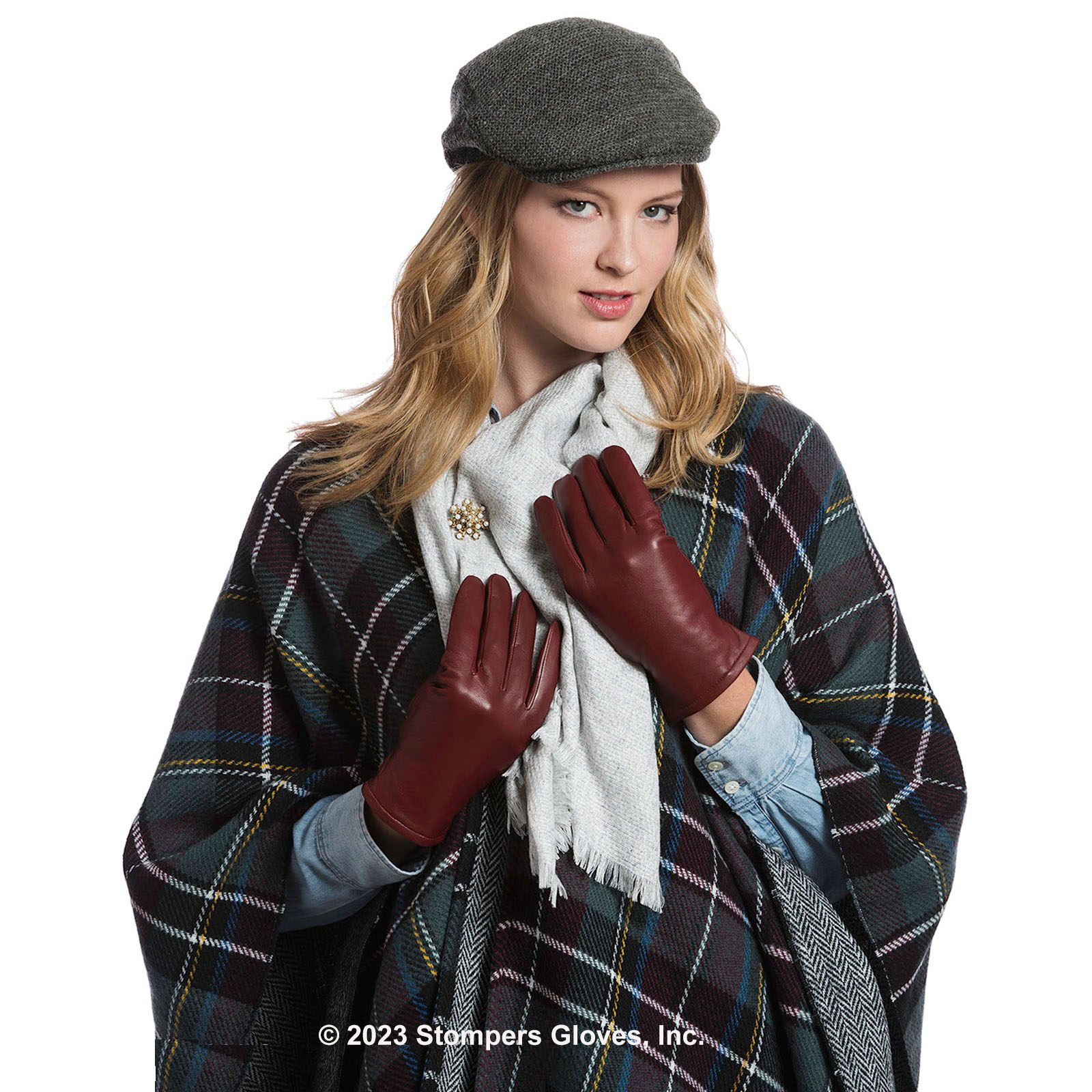 8200XXXX-PH4564-Broadway-Glove-Female-Model-Wearing-Ox-Blood-Glove Broadway Glove Female Model Wearing Ox Blood Glove